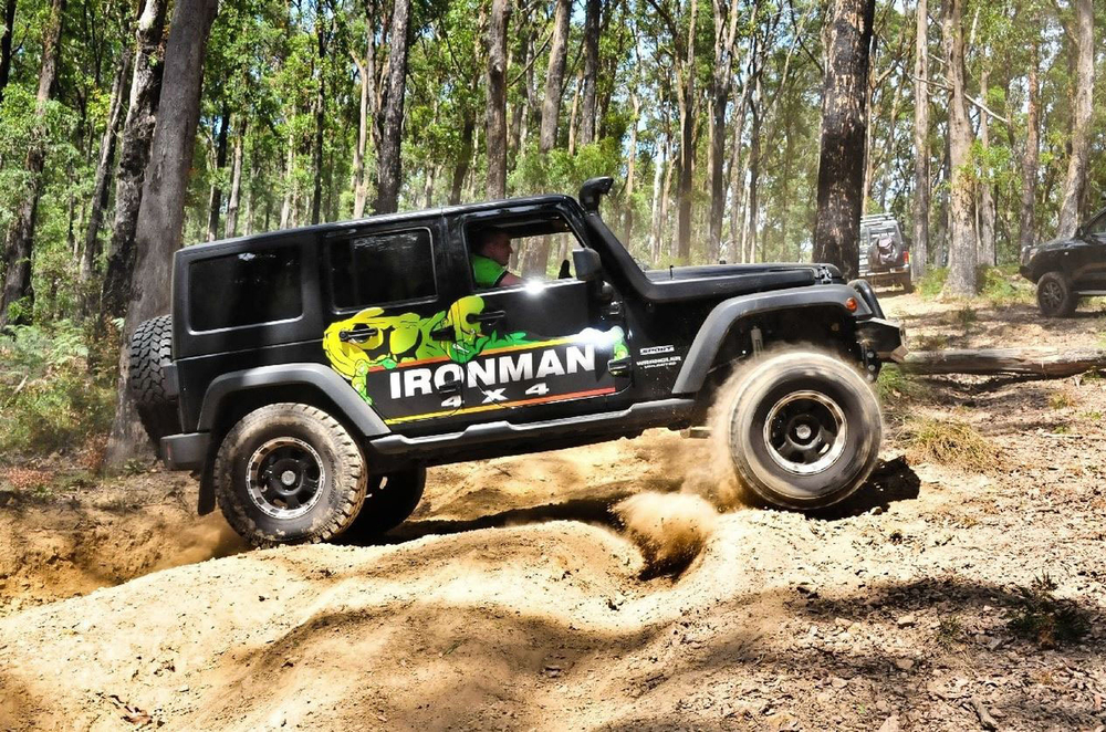 Шноркель Jeep Wrangler JK Ironman ISNORKEL032
