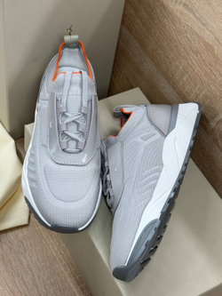 Кроссовки Santoni