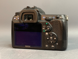 Pentax K5 kit 18-55mm 3.800 кадров