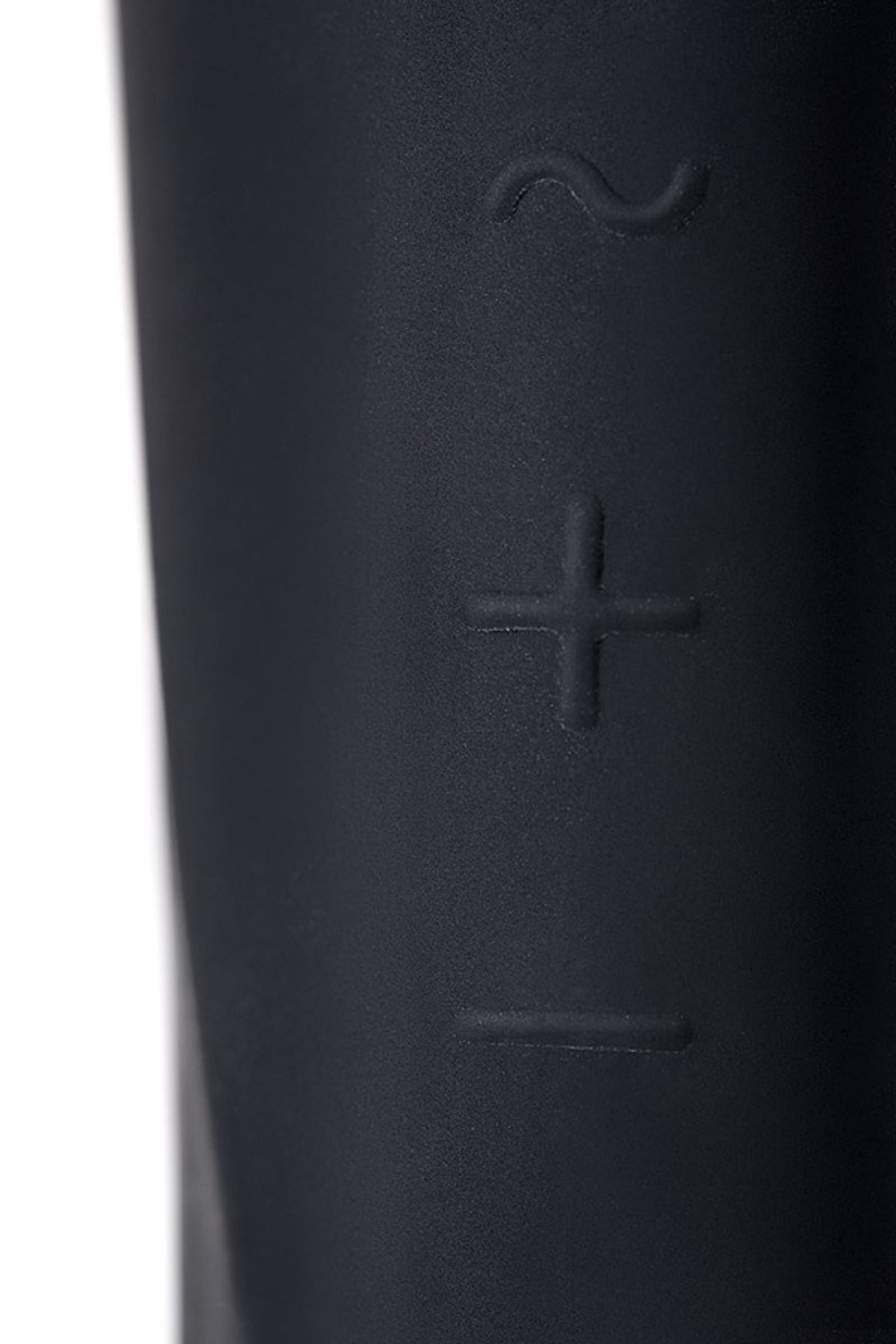 Чёрный нереалистичный мастурбатор 20см с вибрацией Satisfyer Men Wand