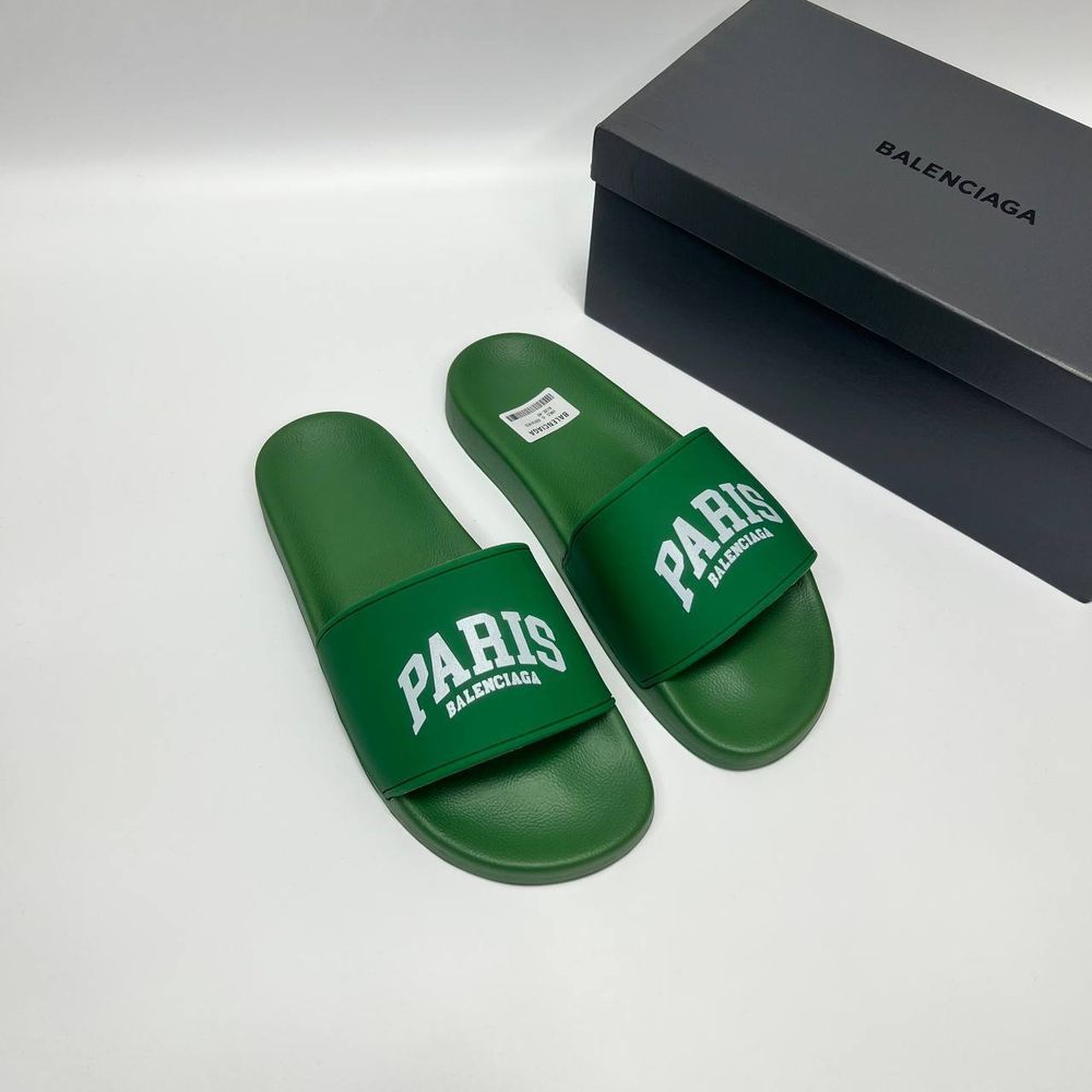 Футболка Balenciaga