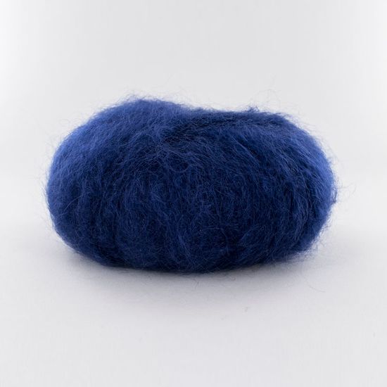 Пряжа FONTY Ombelle (75% кид мохер, 20% шерсть мериноса, 5% полиамид)
