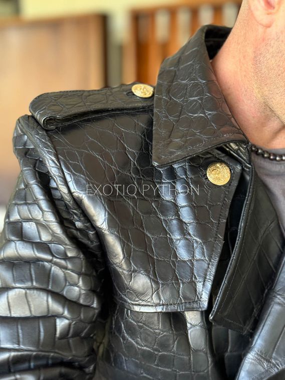 Пальто из кожи крокодила Billionaire JT-128