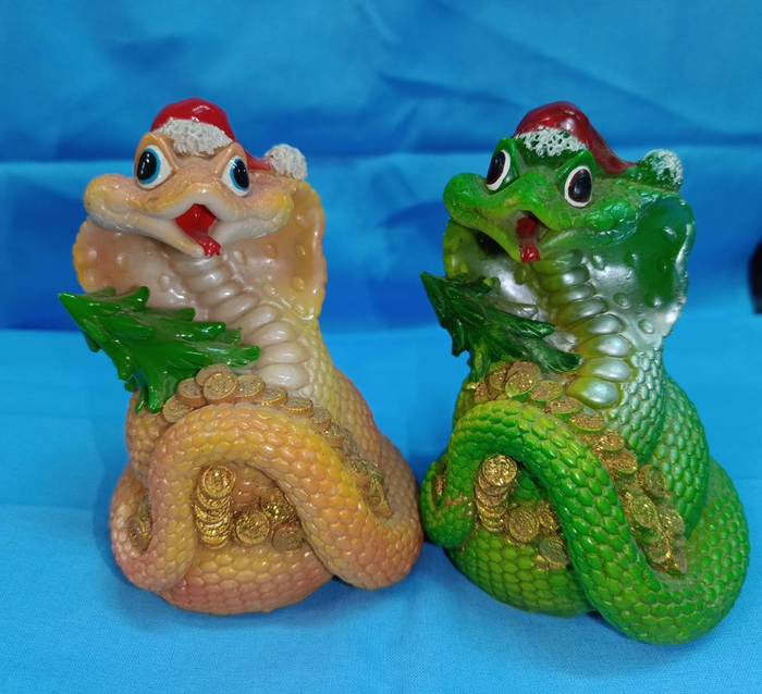 СУВЕНИР  ЗМЕЯ, 1 ШТ. 240