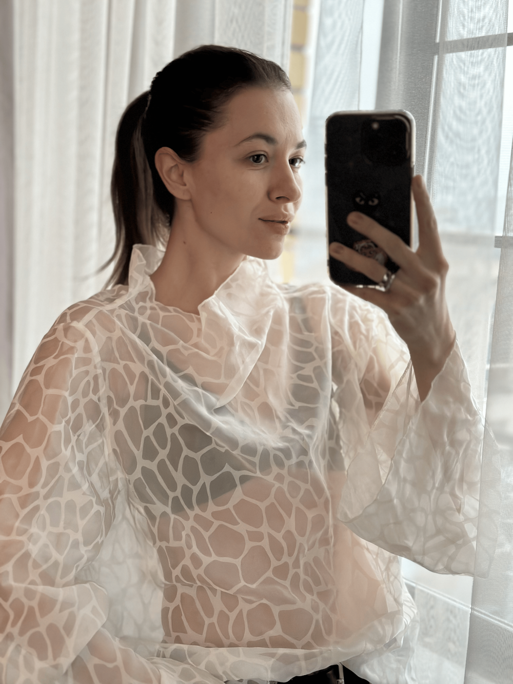 Полупрозрачный лонгслив из смесового шелка