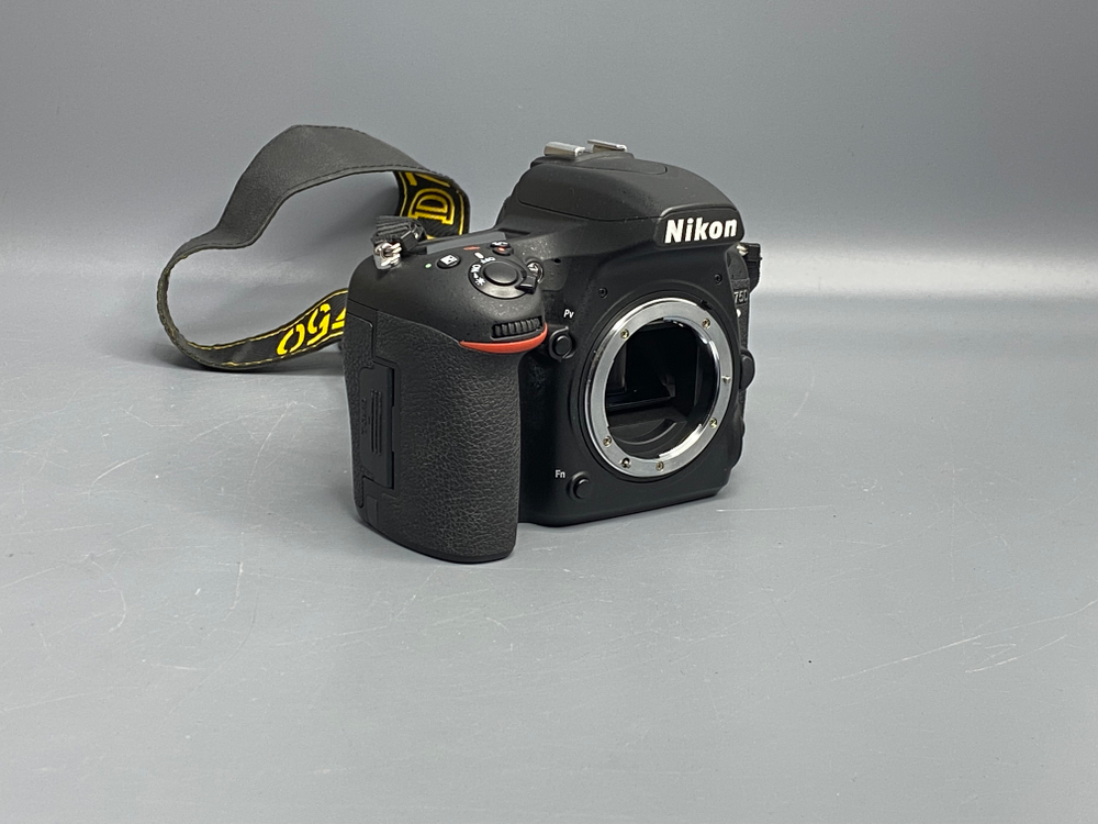 Nikon D750