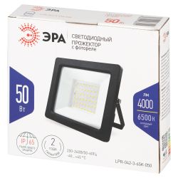 Прожектор светодиодный уличный ЭРА LPR-042-3-65K-050 50Вт 6500K IP65 встроенное фотореле гарантия 2 года | Прожекторы Стандарт