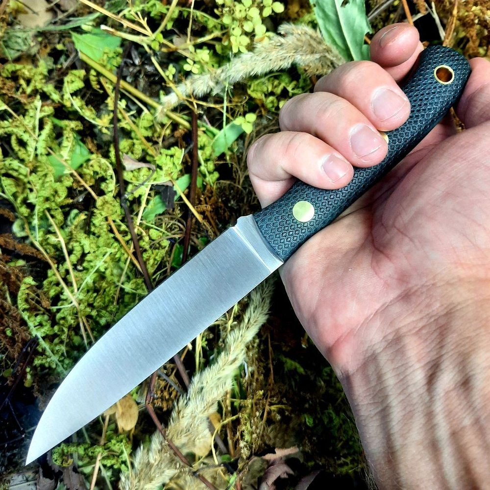 Нож Slender S, N690, микарта, 211.0952