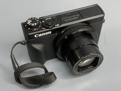Canon G7X Mark III