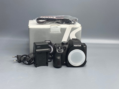 Pentax KF