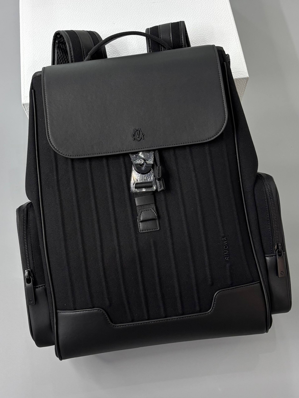 Рюкзак Rimowa Flap Large