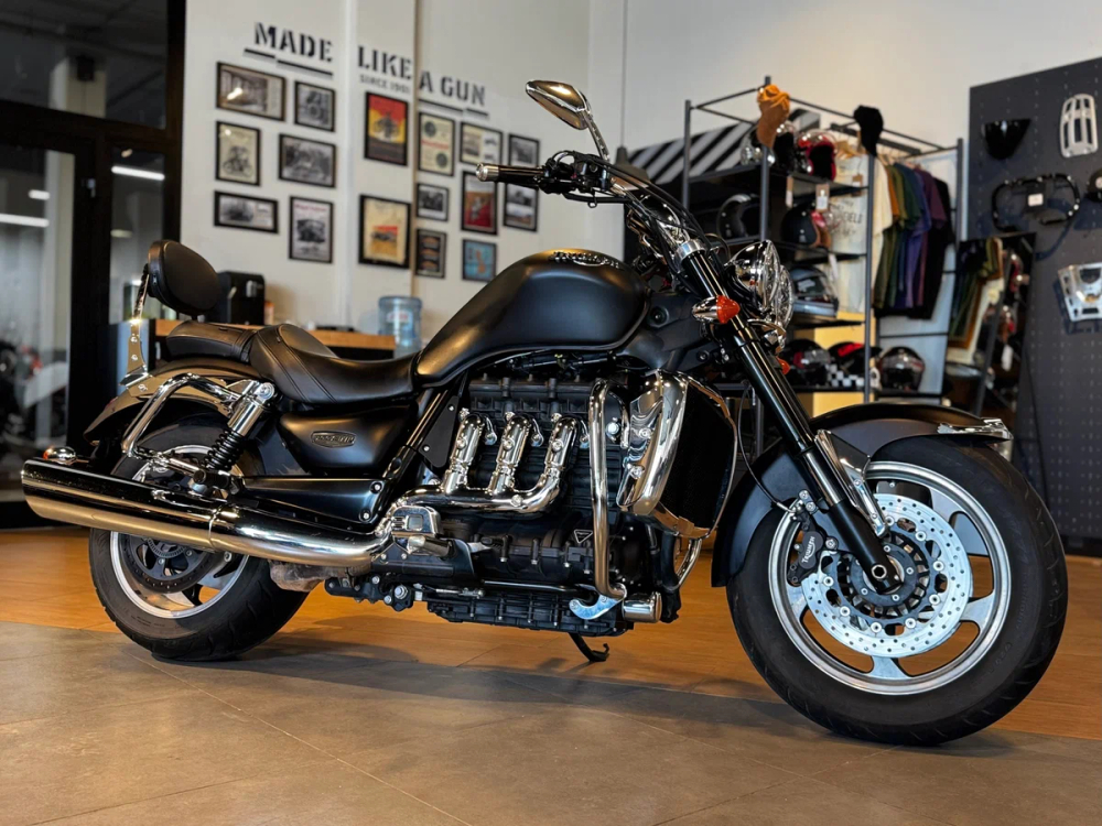Triumph Rocket III, 2011