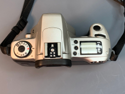 Canon EOS 300 Kit 28-90mm f 4-5.6