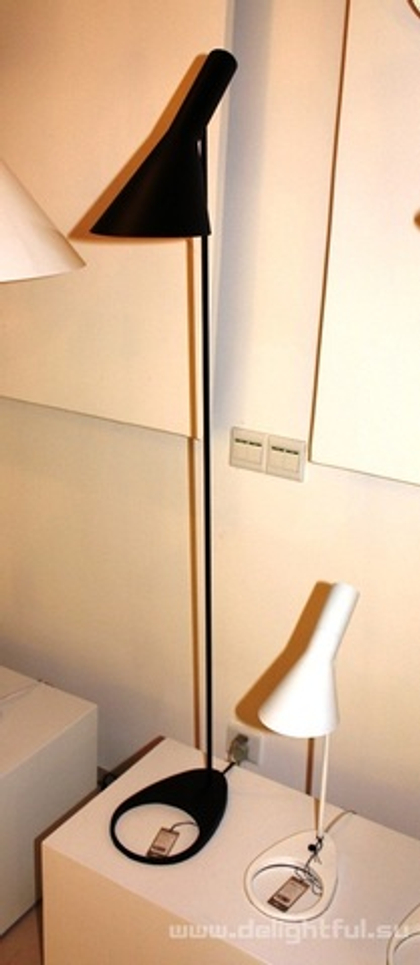торшер AJ Floor Lamp