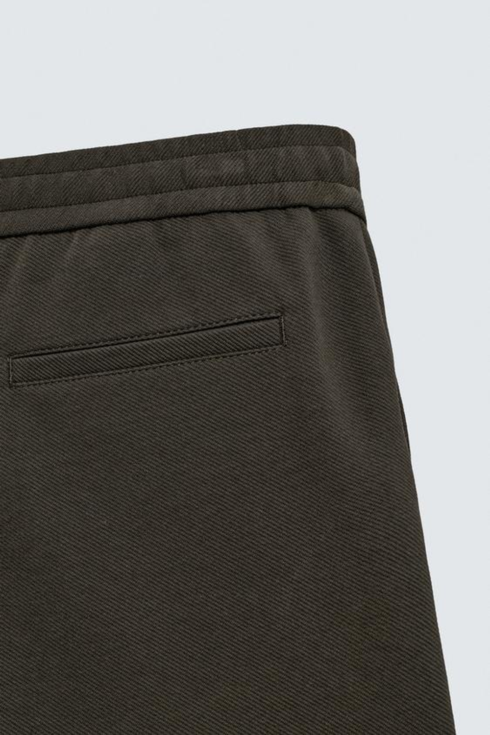 ZARA ШОРТЫ КОМФОРТНОЙ ПОСАДКИ ИЗ РЕЛЬЕФНОЙ ТКАНИ, ТЕМНО-КОРИЧНЕВЫЙ