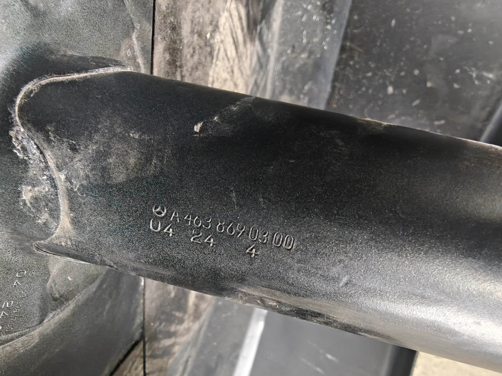 Кожух запасного колеса Mercedes G-Class (W463) 18-нв Б/У Оригинал A4638902100