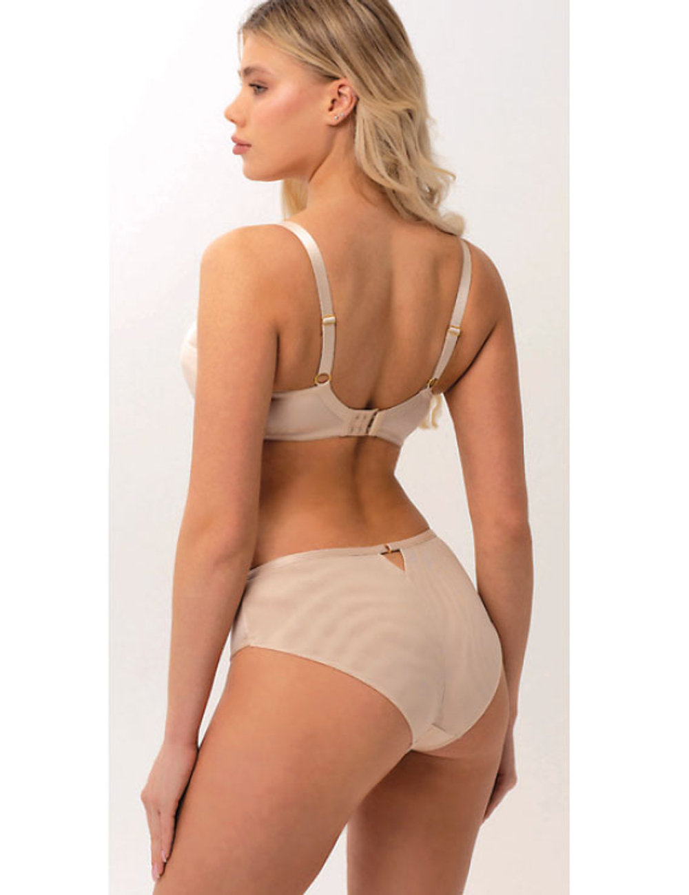 Бюстгальтер Subtille Omena Beige Balconette Full Cup (бежевый)