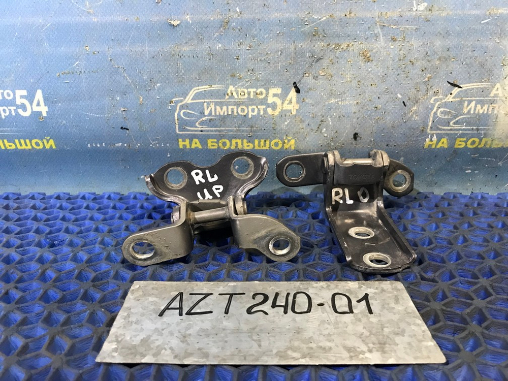 Петля двери задней левой TOYOTA PREMIO 2003