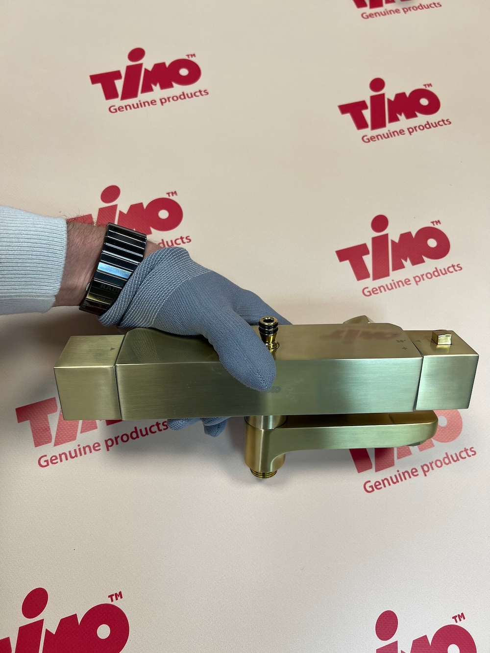 Душевая стойка Timo Tetra-thermo SX-0169/17 с термостатом золото матовое