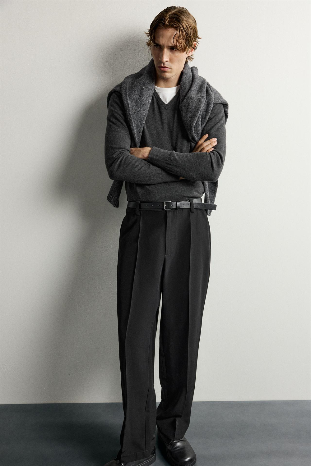 ZARA БРЮКИ STRAIGHT FIT, ЧЕРНЫЙ