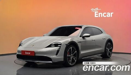 Porsche Taycan 4S — 2023