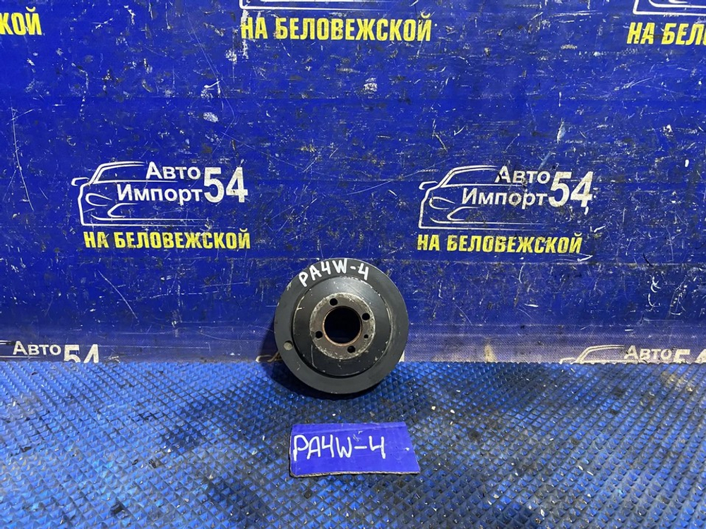 Шкив коленвала MITSUBISHI DELICA 1994-1996