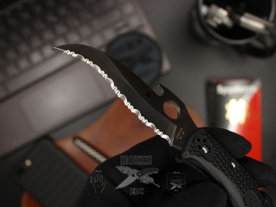 Складной нож Spyderco Matriarch 2 Emerson C12SBK2W c клинком из стали VG-10, рукоять FRN