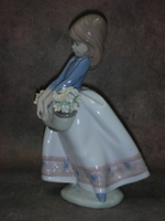 Статуэтка. Фарфор. Майские цветы. Lladro. Испания