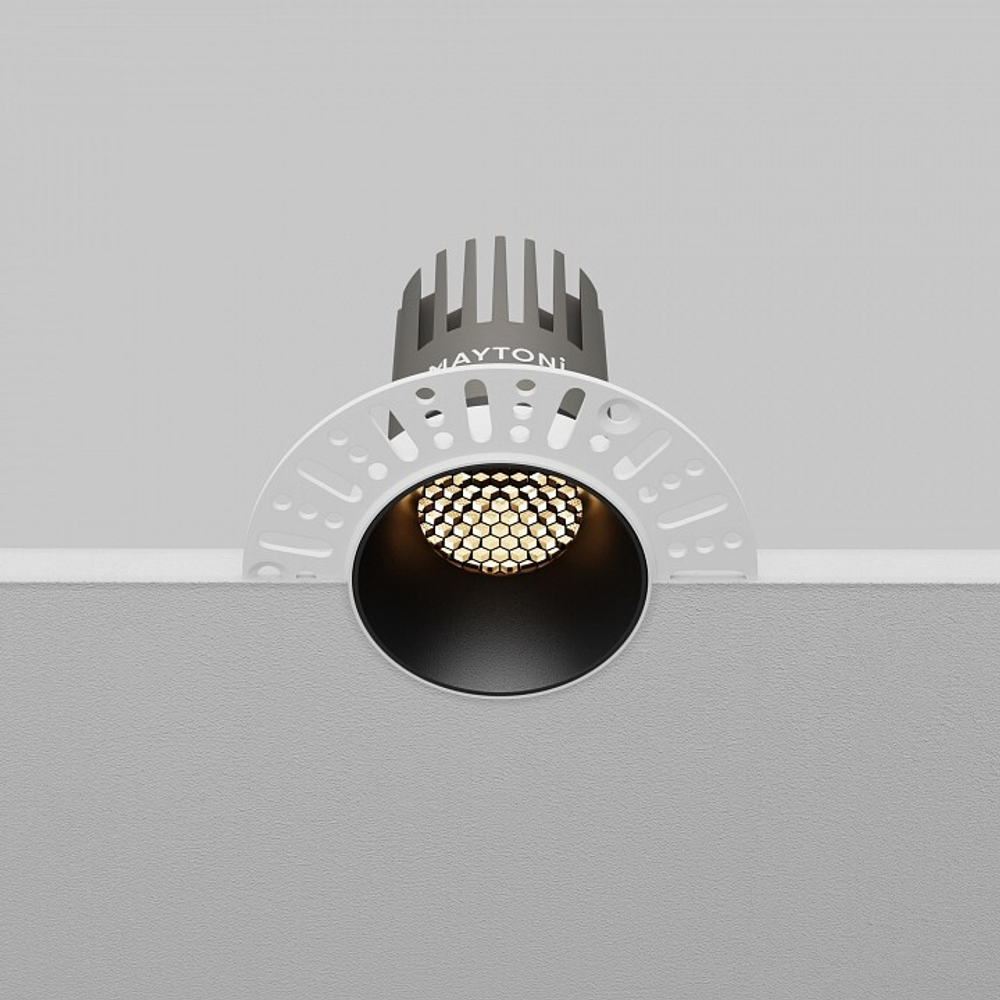 Встраиваемый светильник Maytoni  DL124-10W-3K-TRS-B