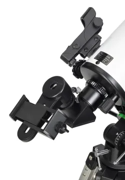 Телескоп Sky-Watcher MAK90 StarQuest EQ1 - детальный вид крепления окуляра и тахеометрической головки