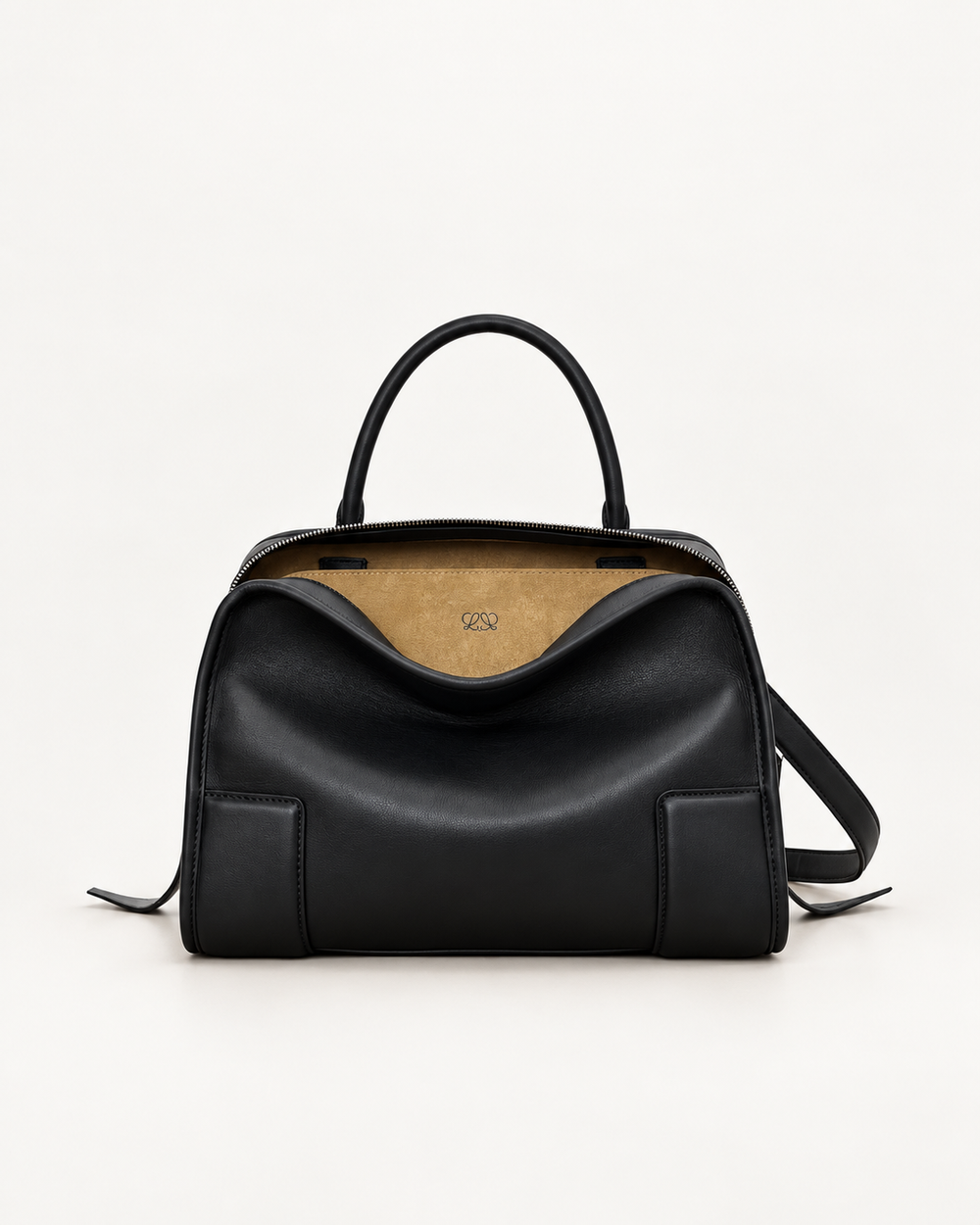 Сумка LOEWE Amazona 180 Medium, чёрный цвет