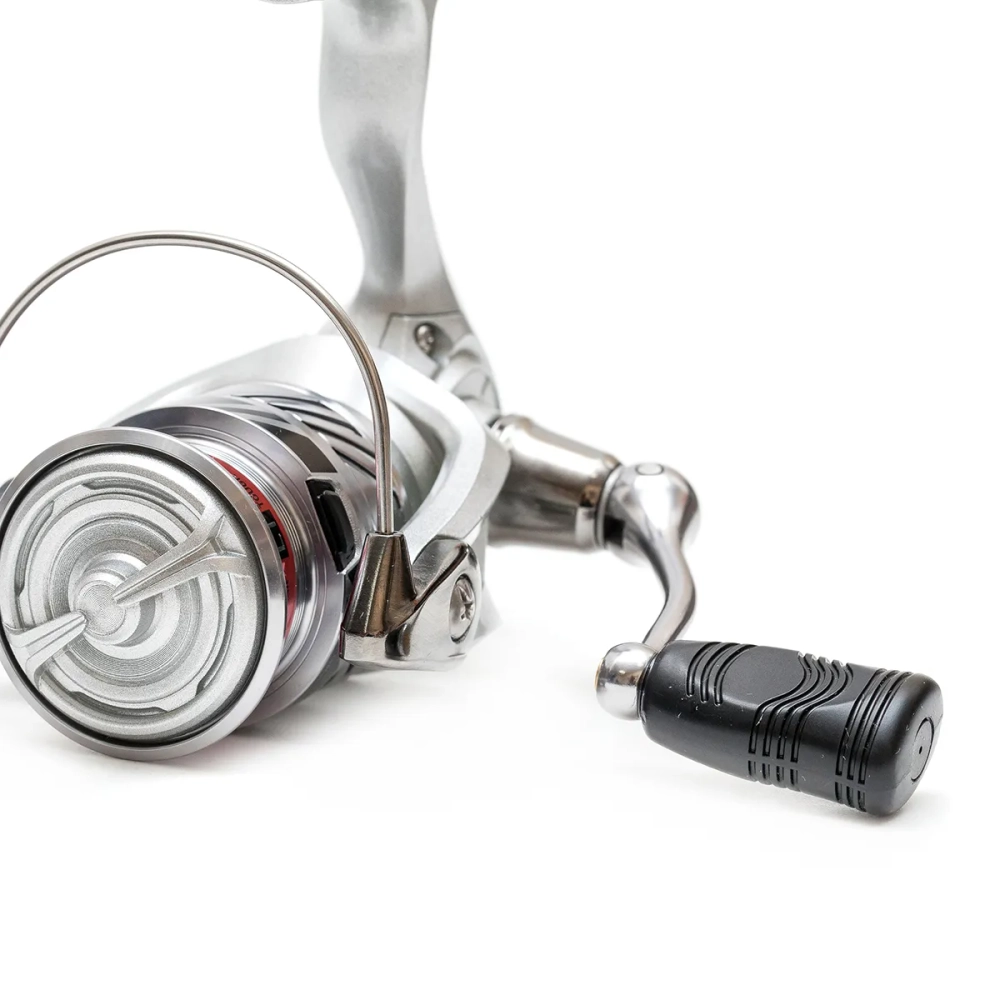 Безынерционная катушка Daiwa Crossfire LT 2000
