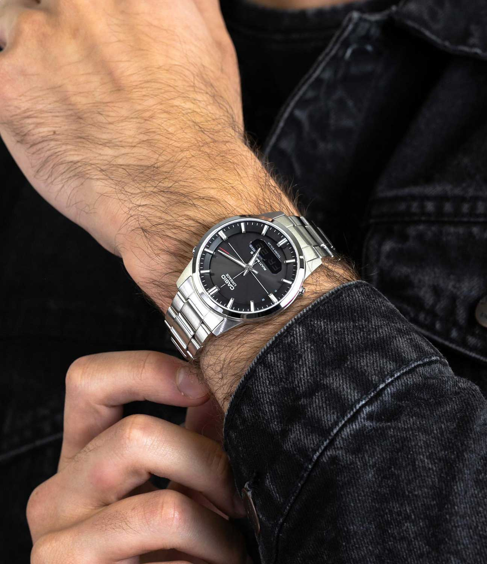 Часы Casio LCW-M170D-1A