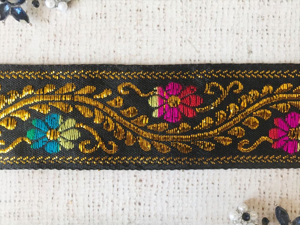 Тесьма жаккард, ш. 4,5 см