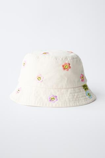 ZARA ПАНАМА SMILEYWORLD ® С ВЫШИВКОЙ «ЦВЕТЫ», БЕЛЫЙ