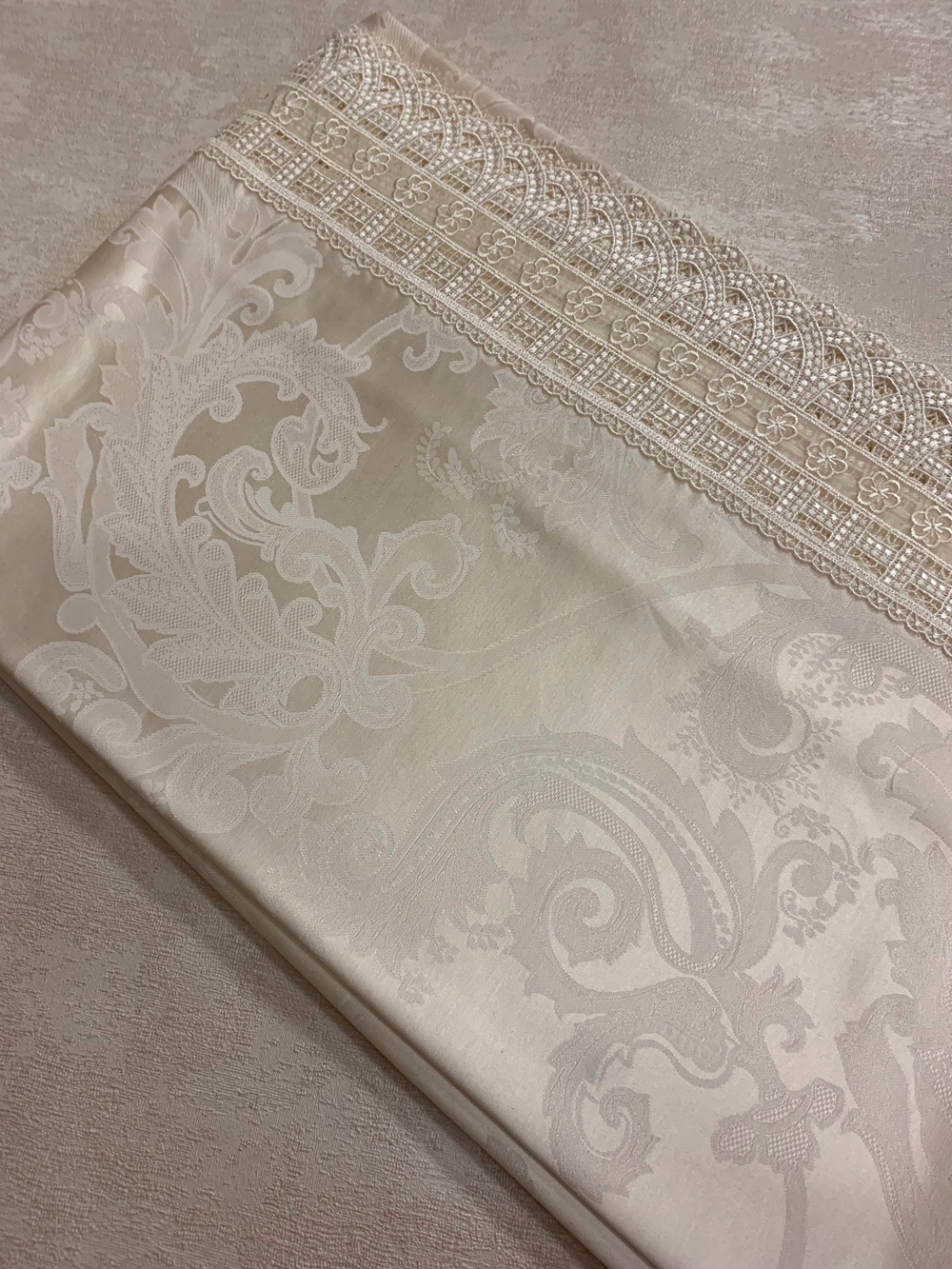 Скатерть 170х340 и 12 салфеток Gamba 9887СК Panna шампань