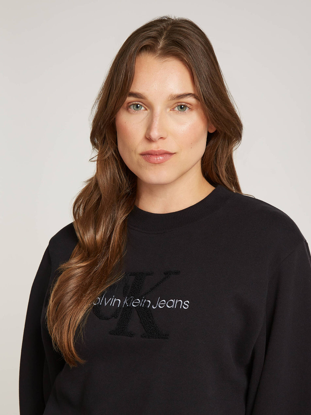 Худые Chenille Calvin Klein Jeans - черный(J20J224652)