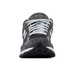 alt="Кроссовки New Balance 2002R арт. U2002RA Black Cement цвет вид спереди"