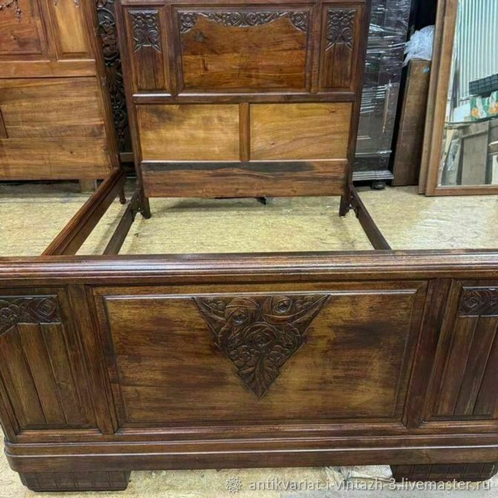 Кровать односпальная 130×190