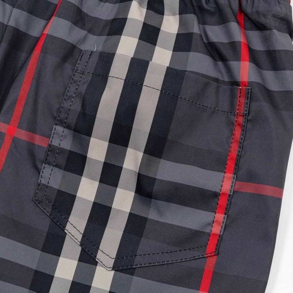 Шорты Burberry