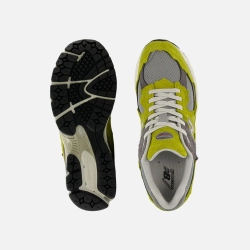 Кроссовки New Balance 2002R