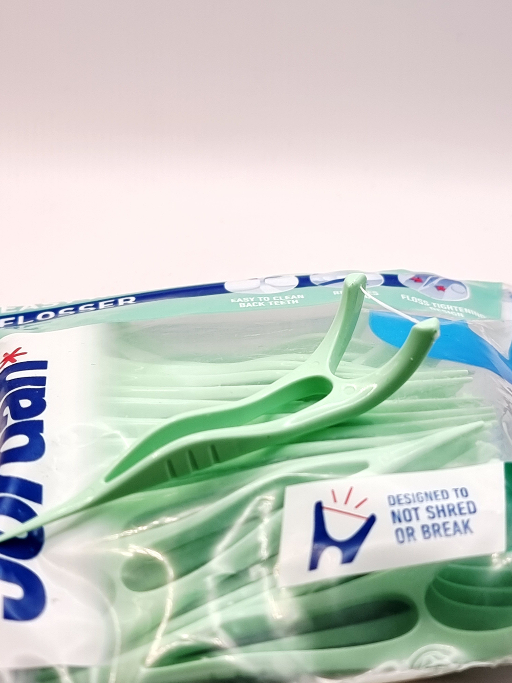 Межзубная нить флоссер Jordan Easy Reach Flosser на держателе с мятным вкусом 25 шт. (Из Финляндии)
