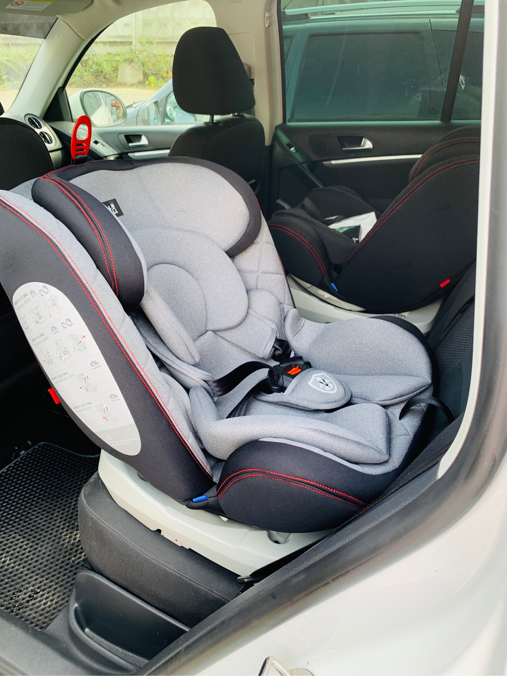 Автокресло детское KBH303 ISOFIX (Серо-чёрное grey/black) Артикул: KBH303GB