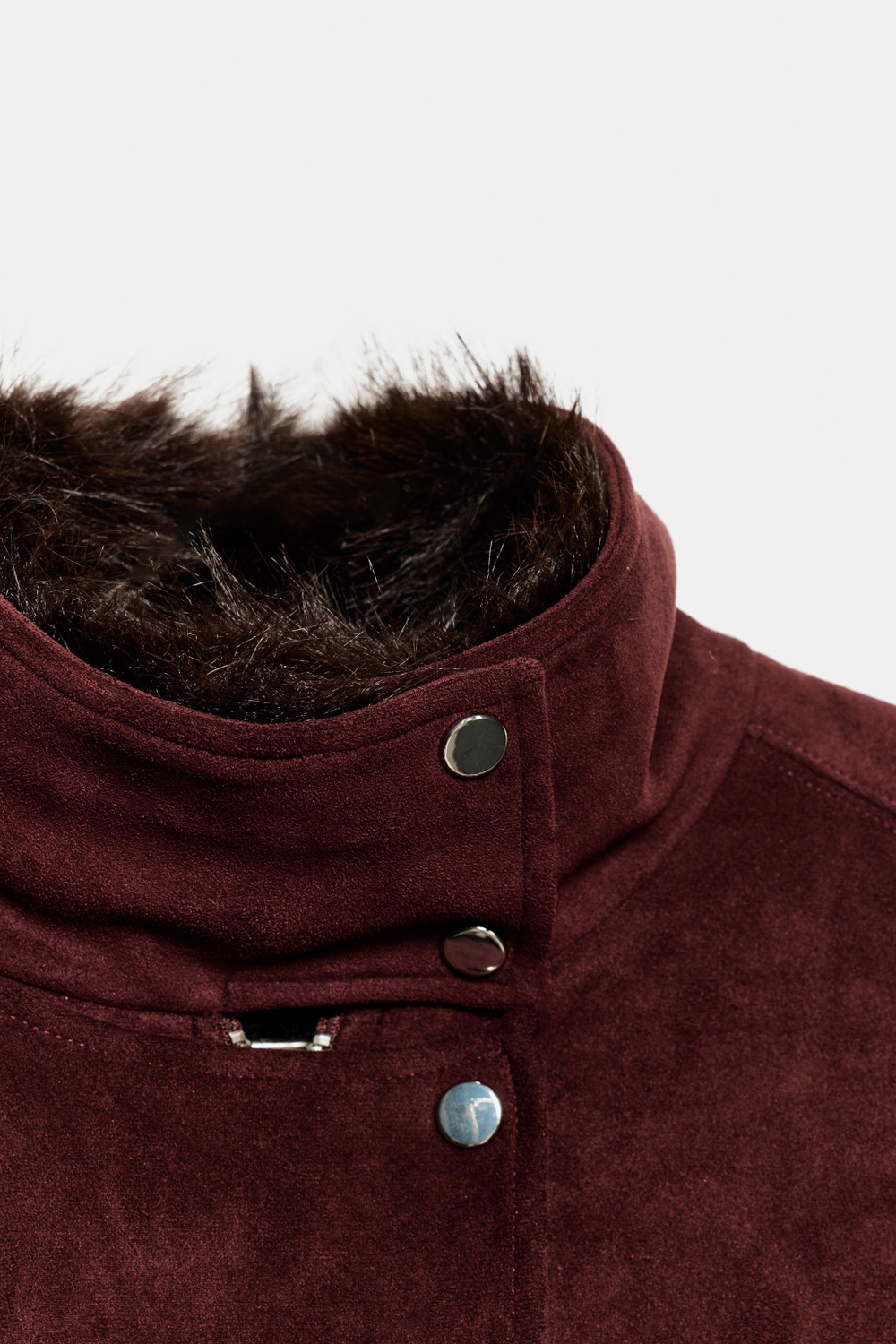 КУРТКА С МЕХОВЫМ ВОРОТНИКОМ И РЕМНЕМ — ZARA