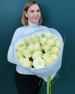 Роза белая Мондиаль,25 штук(00085)
