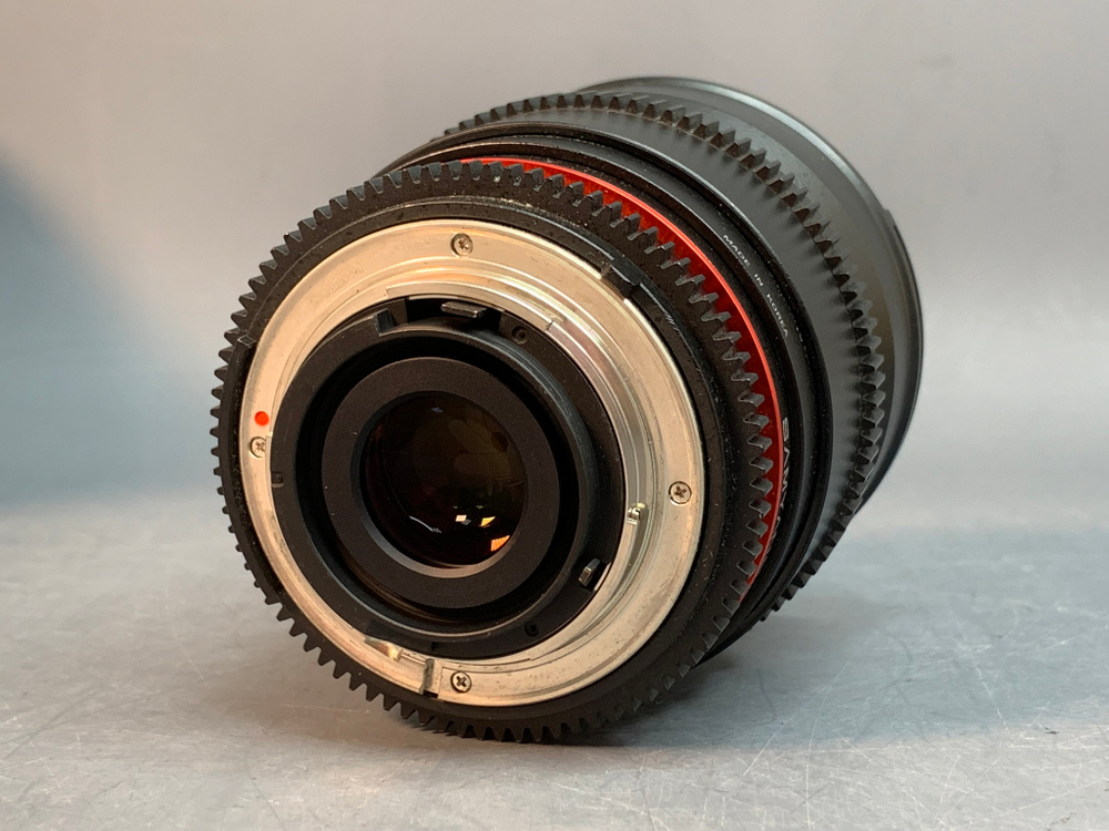 Samyang 16mm T2.2 ED AS UMC CS VDSLR Nikon F