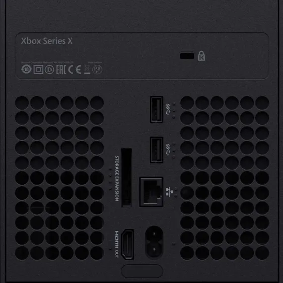 Игровая приставка Microsoft XBox Series X Черный