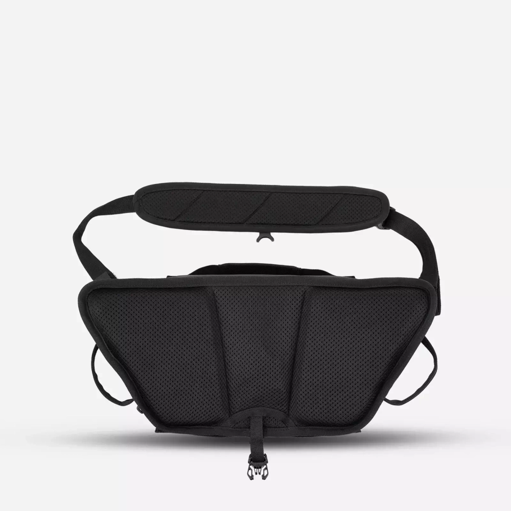 Сумка Wandrd Rogue Sling 6L