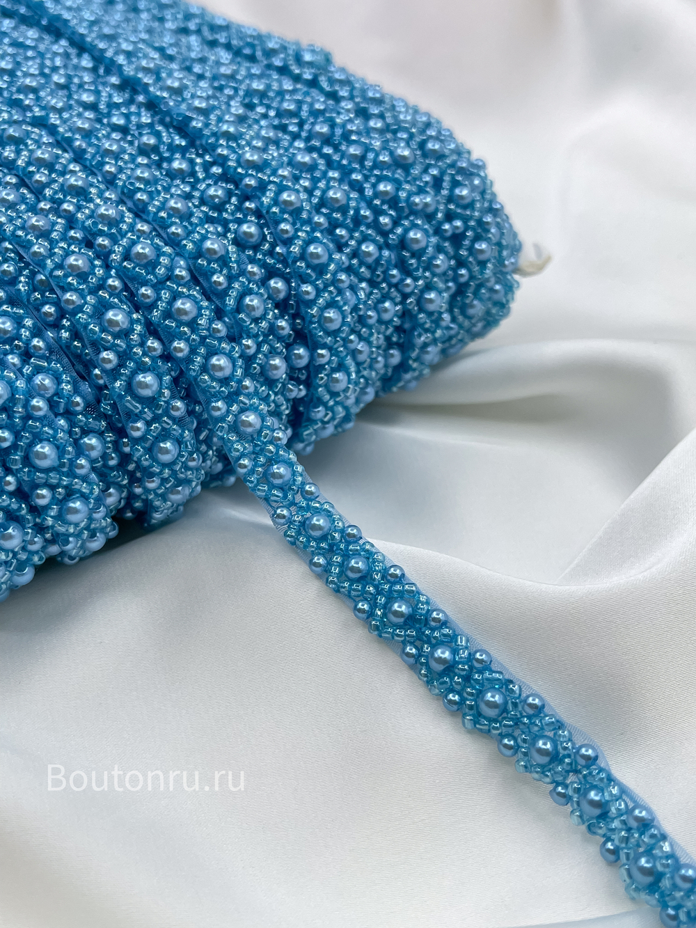 Тесьма голубая бисер 0,9 см.