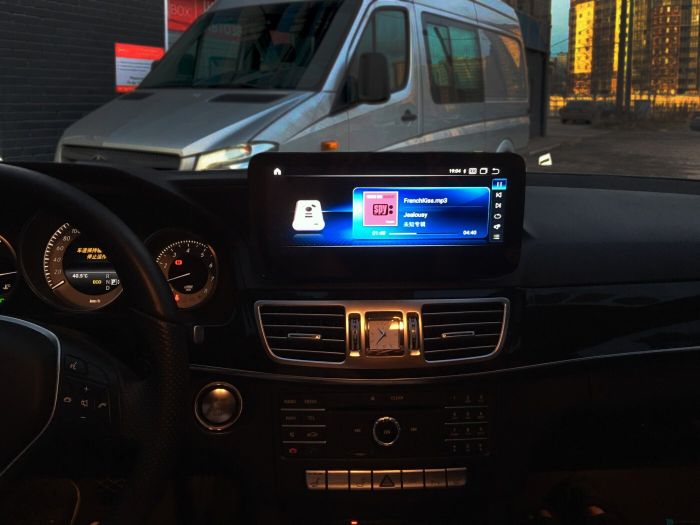 Магнитола для Mercedes-Benz E-класс (W212) 2009-2012 NTG 4.0 - Parafar PF6153A138/128E монитор 10.25" на Android 13, Быстрая, CarPlay, 4G SIM-слот